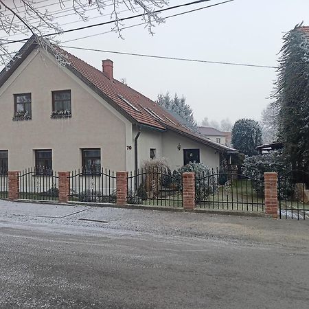 Tourist Apartment Vysocina Bike Plus Fun Nove Mesto na Morave Exterior photo